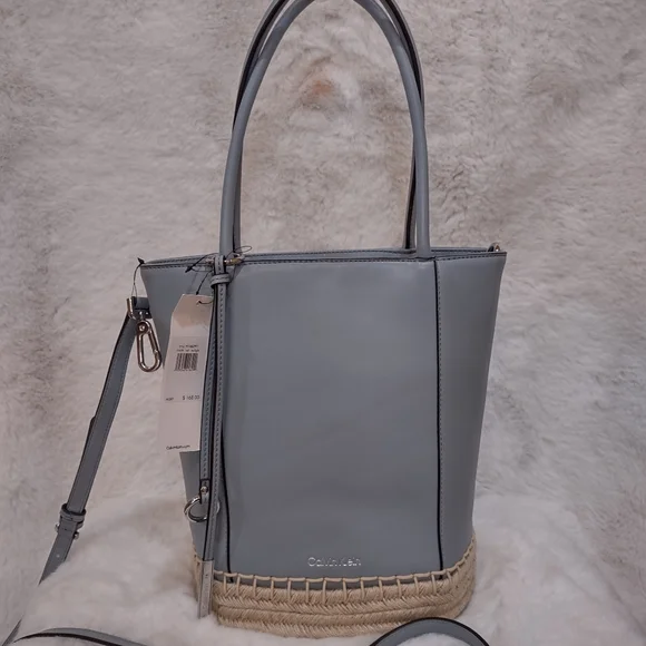 Calvin Klein Beautiful Bag - Picture 8 of 16